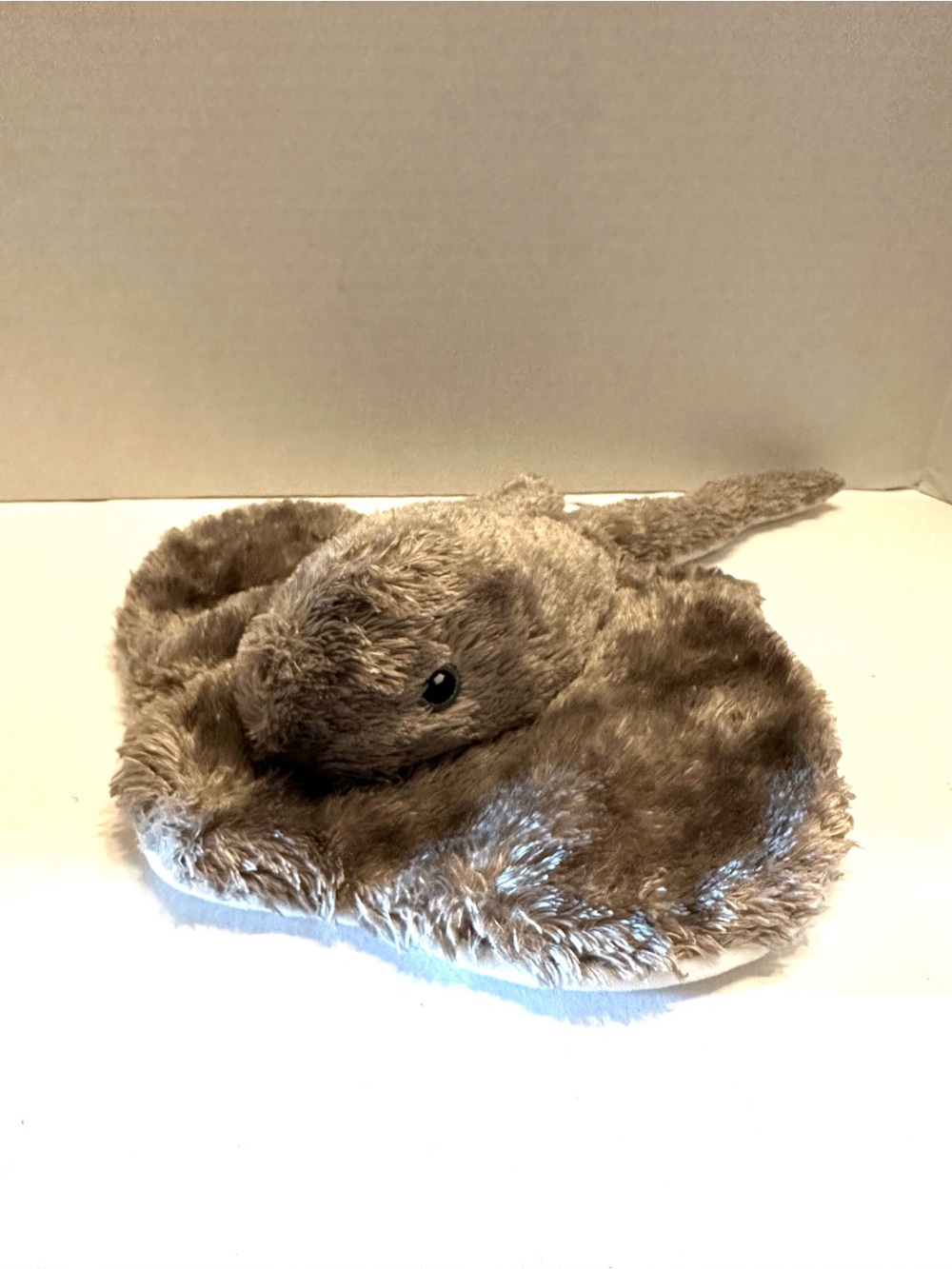 Realistic Plush Stingray Stuffed Animal - Brown Monterey Bay Aquarium